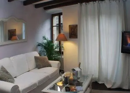 Hotel Le Bourg 7