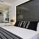 Le Bourg 7 Hotel 4*