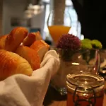 Hotel Le Bourg 7 Lutry