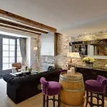 Le Bourg 7 4* Lutry