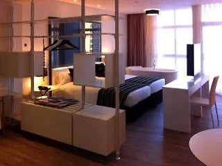 Le Bourg 7 ホテル 4*