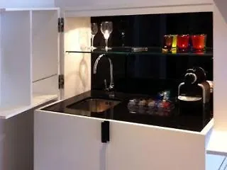 Le Bourg 7 ホテル