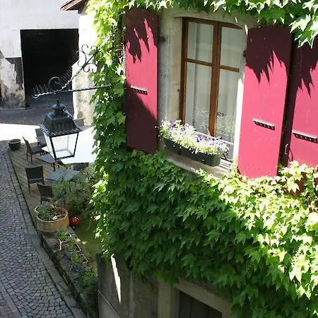 Le Bourg 7 ホテル 4*
