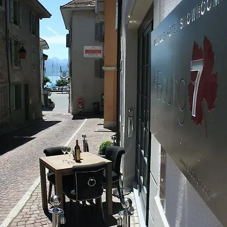 ホテル Le Bourg 7 リュトリー