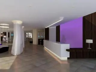 فندق Le Bourg 7 4*