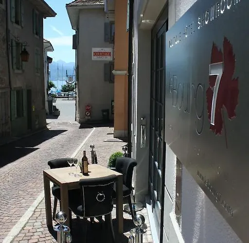 فندق Le Bourg 7 لتري